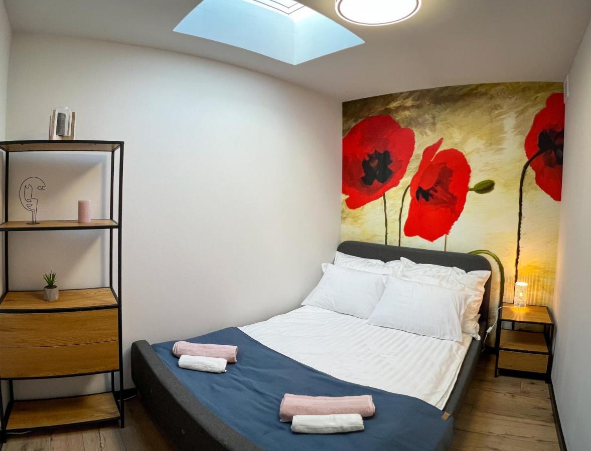 Apartment Delux Roztocze *